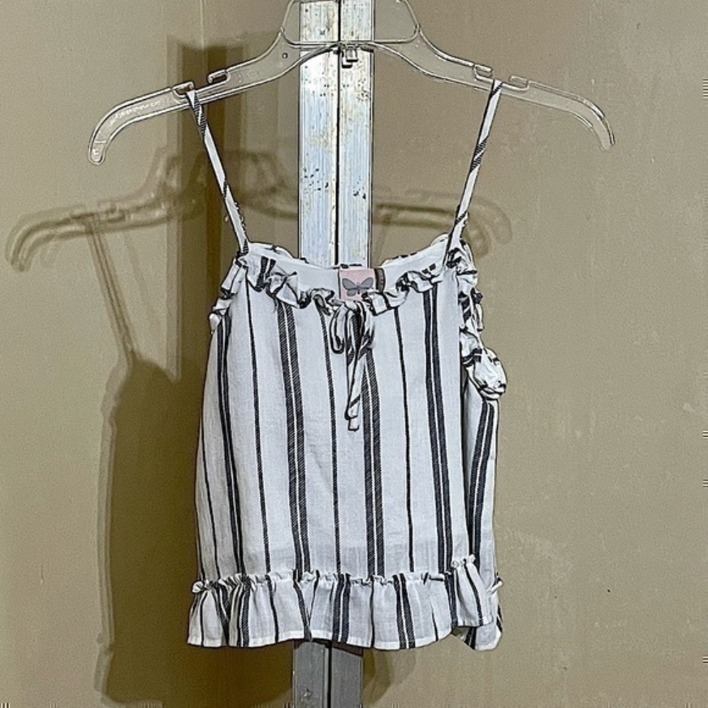 FOR ALL SEASONS BY PAPER CRANE WHITE/NAVY STRIPED RUFFLE BOTTOM CROP TOP SZ MED